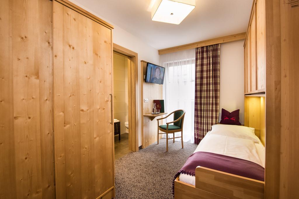 Hotel Salzburgerhof Flachau Phòng bức ảnh
